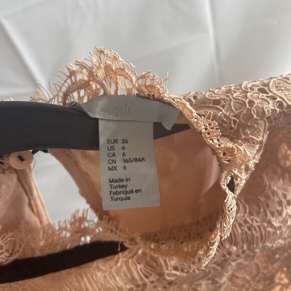 H&M Top Women's 6 Pink Sleeveless Keyhole - Picture 8 of 11